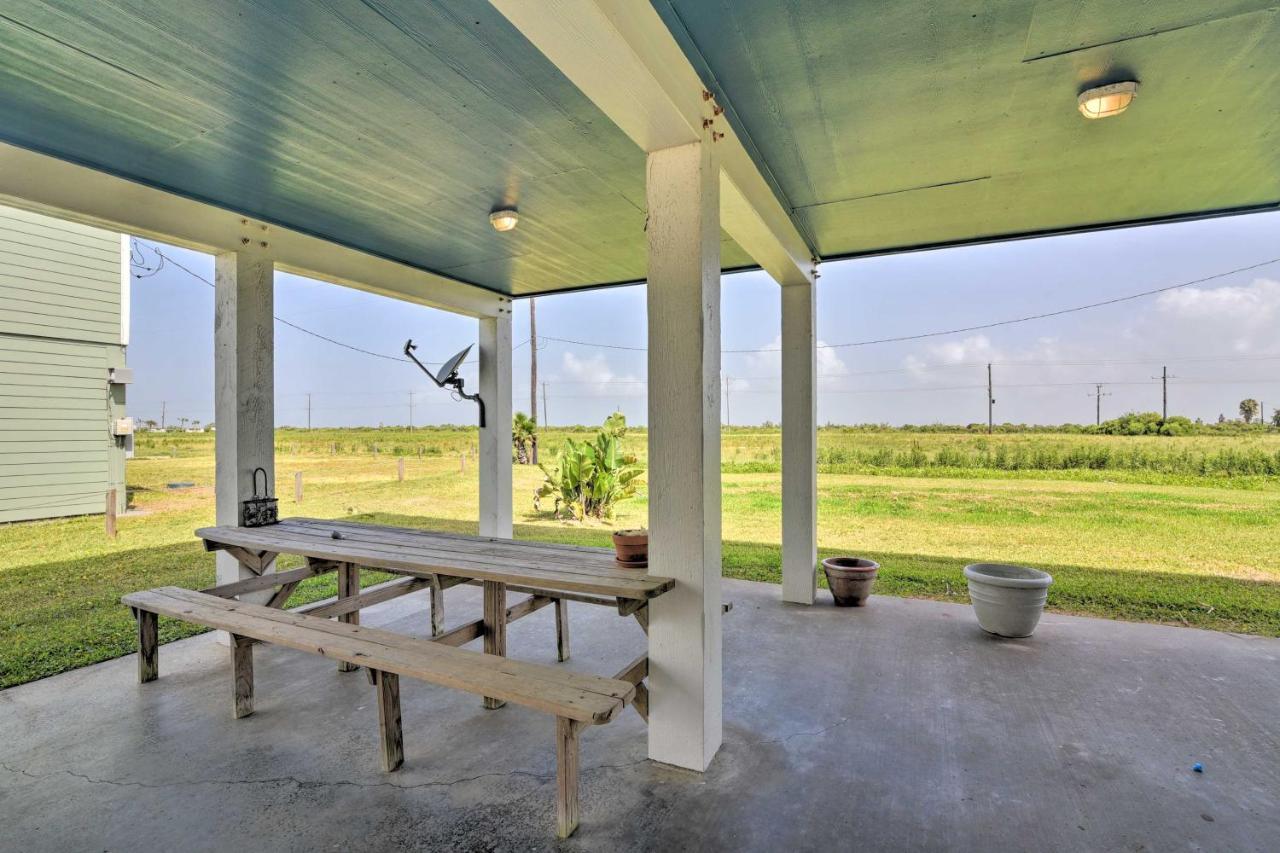 Bright Crystal Beach House, Walk To Coast! Bolivar Peninsula Exterior foto